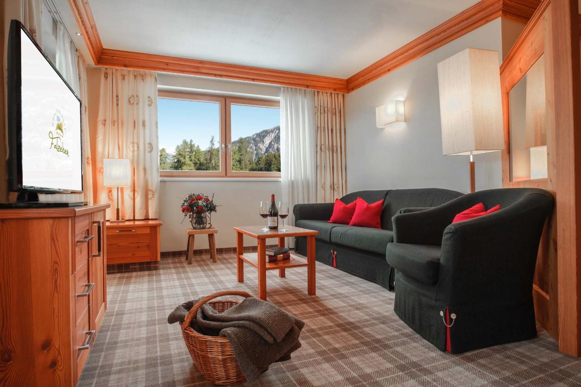 Wohlfuhlhotel Falzeben Hafling Esterno foto